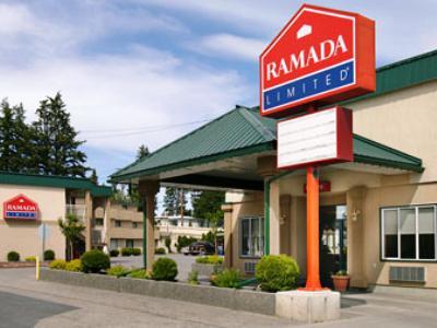 Ramada By Wyndham Hotel Кунел Екстериор снимка